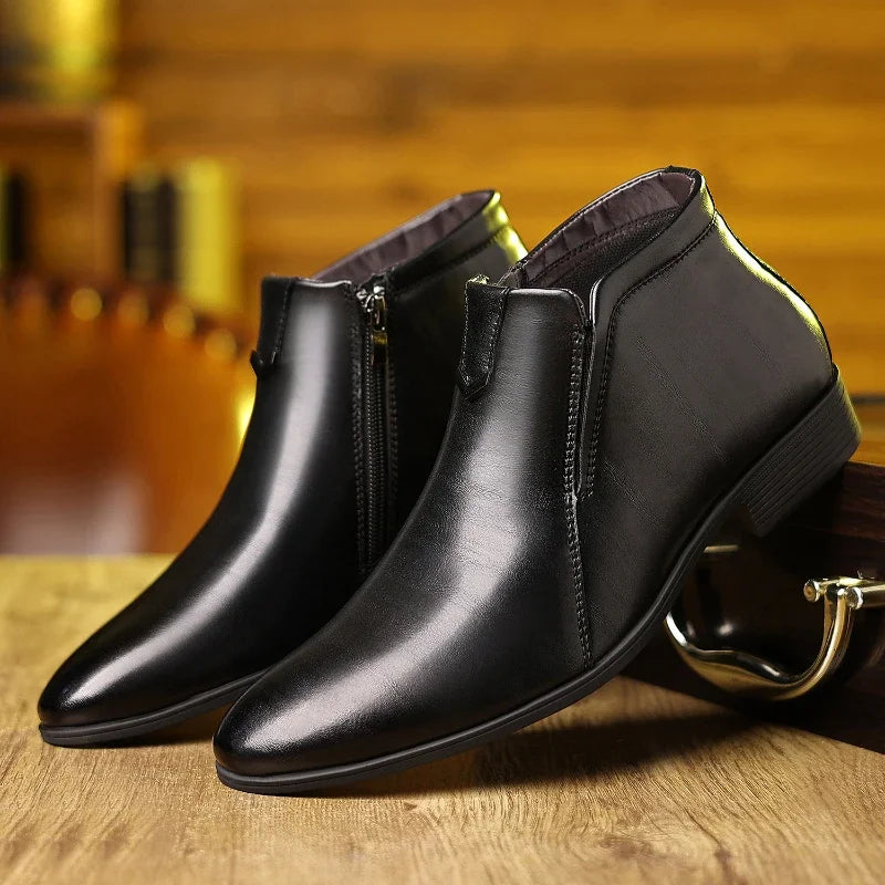 Męska - Buty za kostkę w stylu retro - Polerowany skórzany design - Modny i wygodny wybór