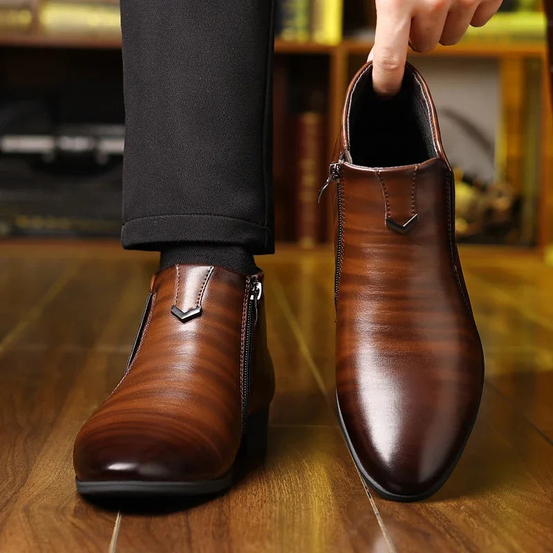 Męska - Buty za kostkę w stylu retro - Polerowany skórzany design - Modny i wygodny wybór