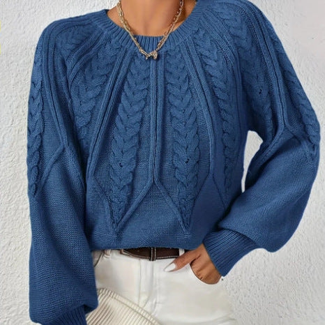 Damska - Sweter z dzianiny z wzorem w kable - Miękka dzianina - Szeroki krój