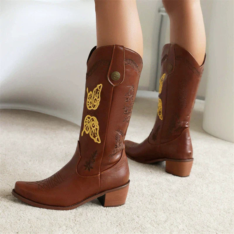 Damska - Buty western z haftem - Skórzane, do połowy łydki - Stylowe i wygodne obuwie