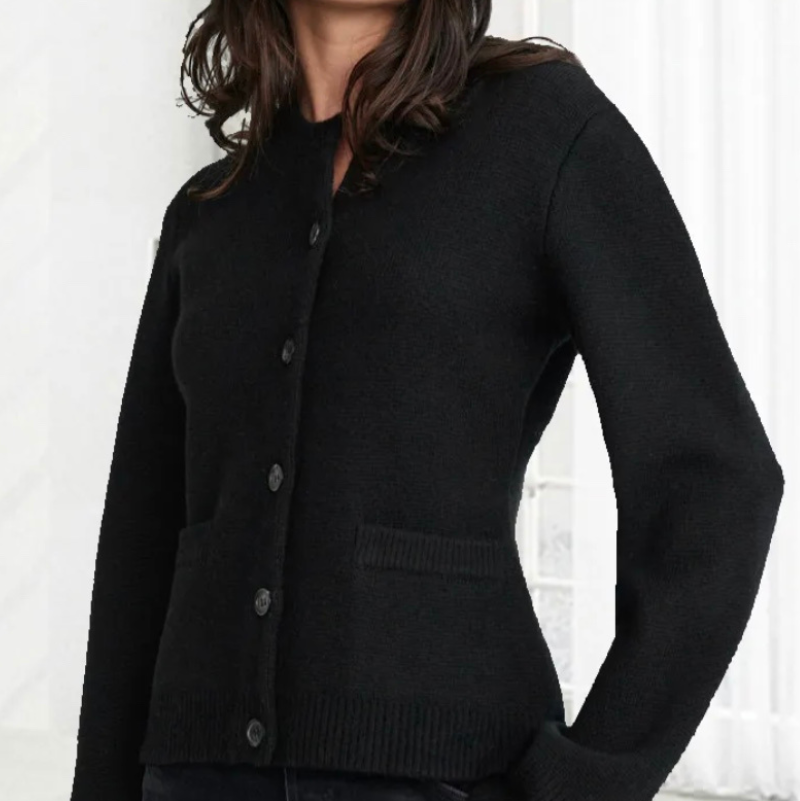 Damska - Kardigan - Rozszerzane rękawy - Casual Comfort - Stylowy i wygodny wybór na każdą okazję