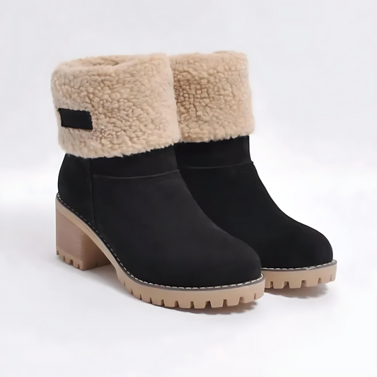 Damska - Botki na wysokim obcasie - Podszewką Shearling - Stylowe obuwie zimowe - Komfort i elegancja
