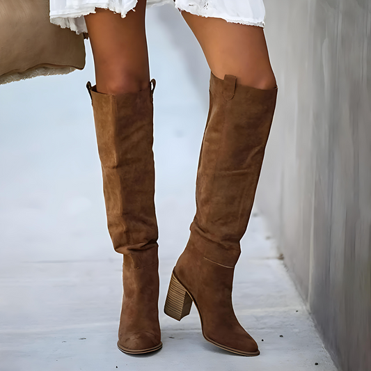Damska - Buty do kolan - Blokowy obcas - Szpiczasty nosek - Elegancki styl na każdą okazję