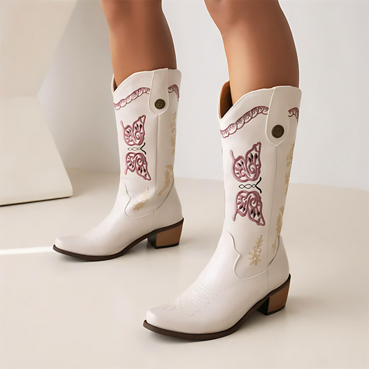 Damska - Buty western z haftem - Skórzane, do połowy łydki - Stylowe i wygodne obuwie