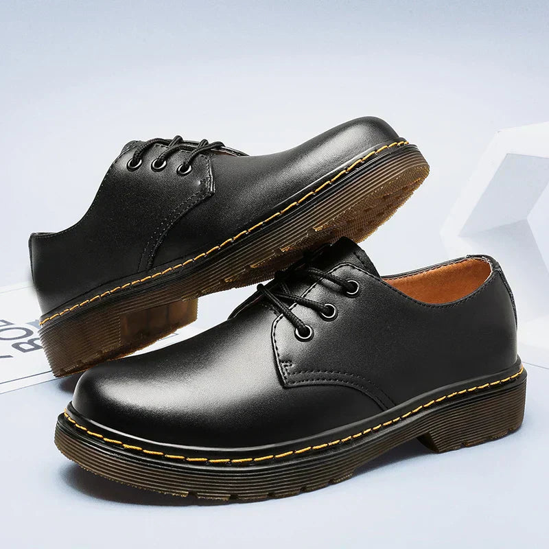 Męska - Buty Oxford - Gładka skóra - Klasyczne sznurowanie - Elegancki styl na każdą okazję